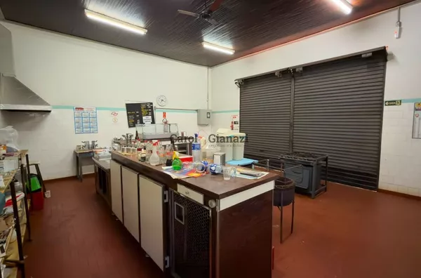 CA3151 - Casa para venda no Centro com Ponto Comercial