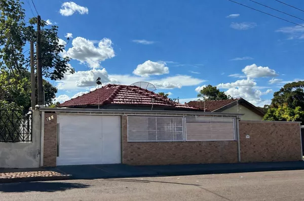 CA2669-Casa para venda no Centro no Maracaí