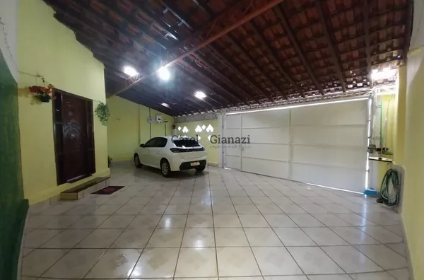 CA2665-Casa para venda na Vila Fabiano em Assis