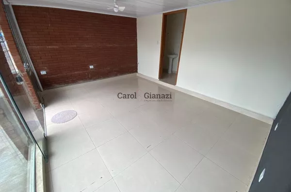 SA2617- Sala comercial para locação na Avenida Vereador David Passarinho em Assis