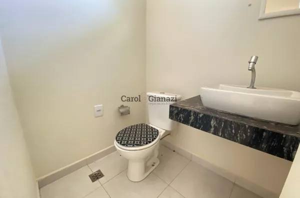 SO2389- Sobrado para locação próximo a Avenida Otto Ribeiro em Assis