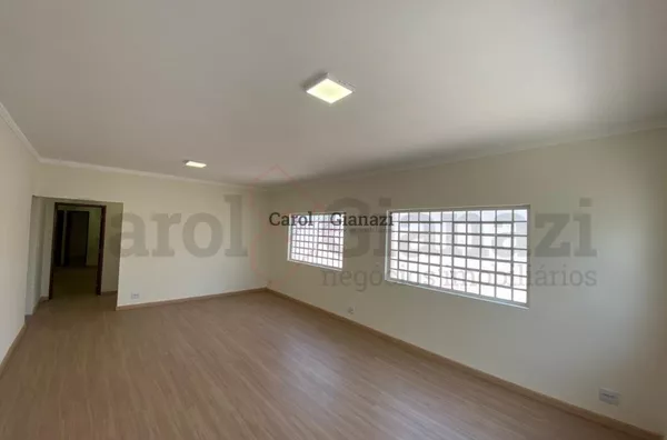 CA228 - CASA A VENDA CONJ.HAB. IRMÃ CATARINA