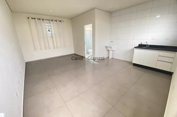 KI2409-Kitinete para locação no Centro em Assis