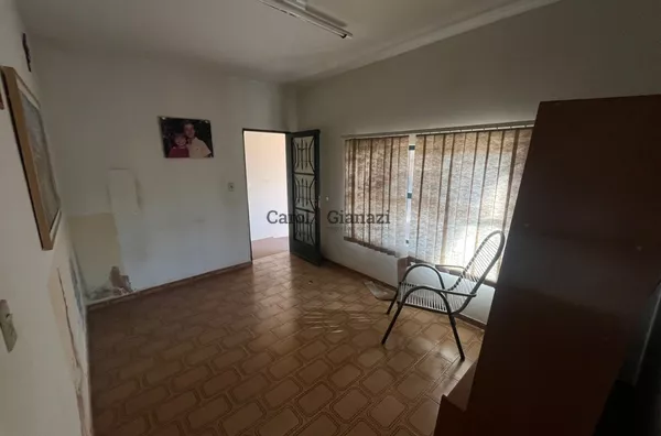 CA2228- Casa para venda na Vila Xavier em Assis