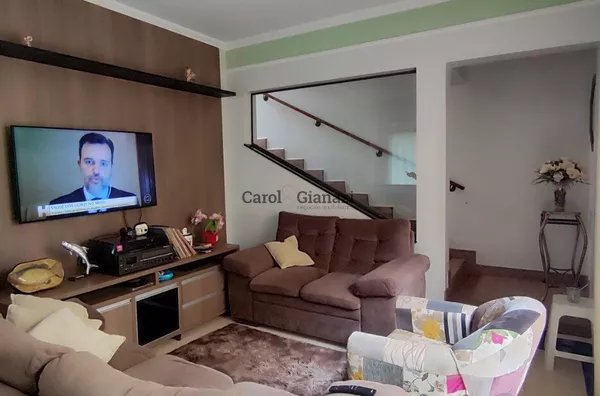 CA1036 - Casa à Venda no San Fernando Valley em Assis