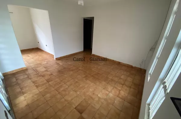 CA2256- Casa para locação próxima ao Mc´Donalds em Assis