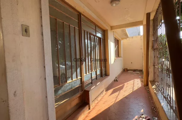 CA1522 - Casa à Venda no Centro de Assis