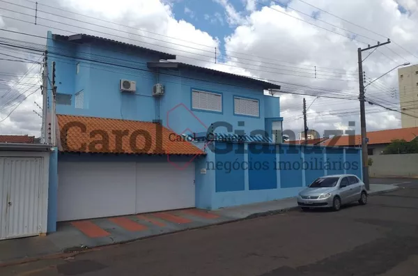 CA48 - VENDO CASA NA VILA RODRIGUES