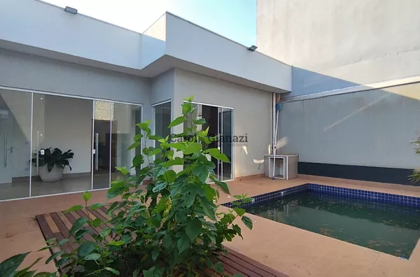 CA2065- Casa para venda no centro de Assis