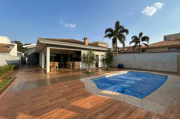 CA1593 - Casa à Venda no D'ville Residencial em Assis