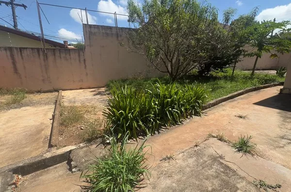 CA1683 - Casa à Venda próxima ao Jairão em Assis