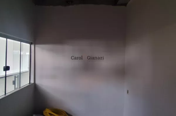 EM FASE FINAL DE OBRA