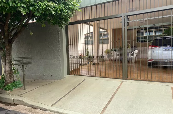 CA1608 - Casa à Venda no Centro de Assis - Foto 1