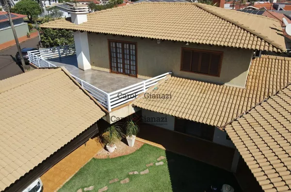 CA900 - CASA ALTO PADRÃO A VENDA - PALMITAL