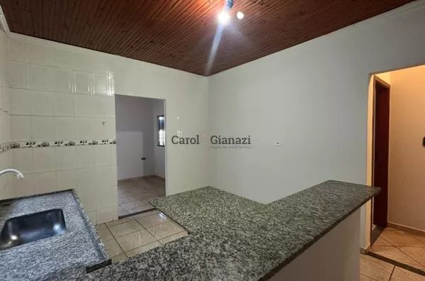 CA2014- Casa para locação no San Fernando Valley em Assis