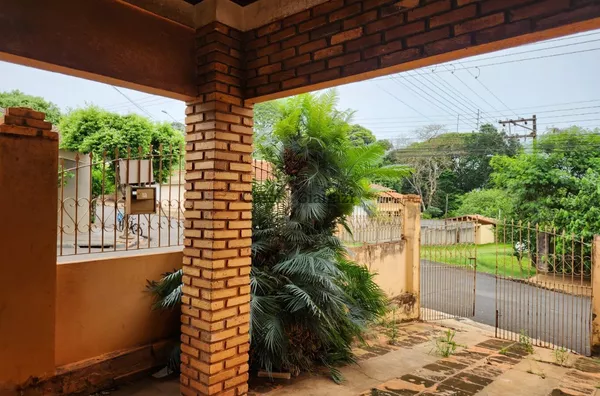 CA1024 - Casa à Venda na Vila São Jorge em Assis