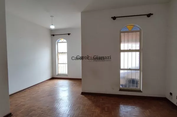 CA985 - CASA A VENDA VILA CENTRAL