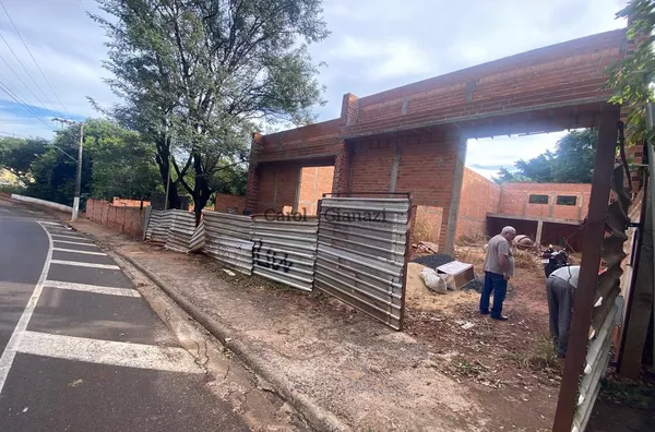 GA2823-Galpão em construção para locação no Parque Universitário em Assis