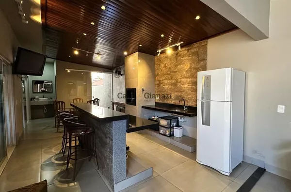 CA2391- Casa para venda próxima ao Batalhão de Polícia em Assis