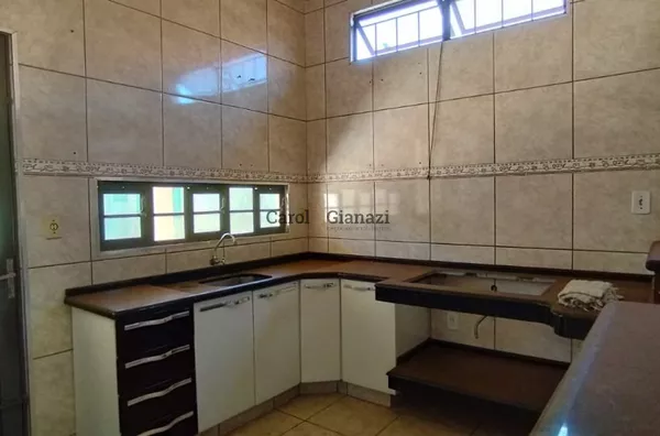 CA2132- Casa para venda no San Fernando Valley em Assis