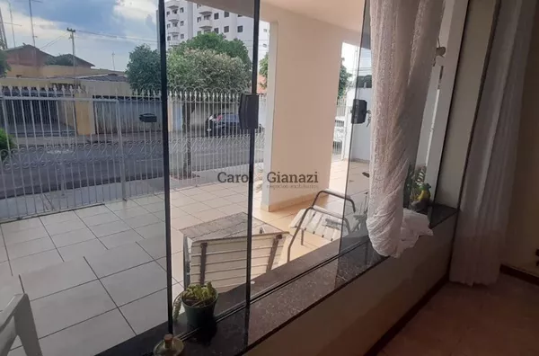 CA2334- Casa para locação no Centro em Assis