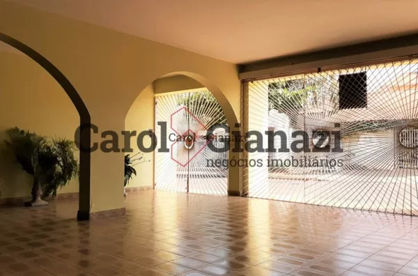CA94 - CASA A VENDA NA VILA CENTRAL
