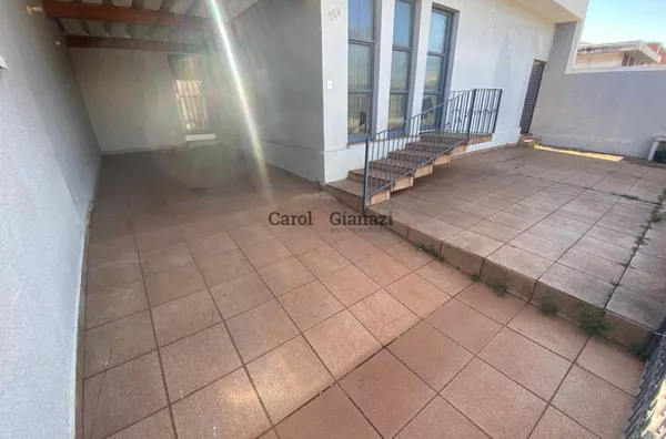 CA2242-Casa para locação no Centro de  Assis