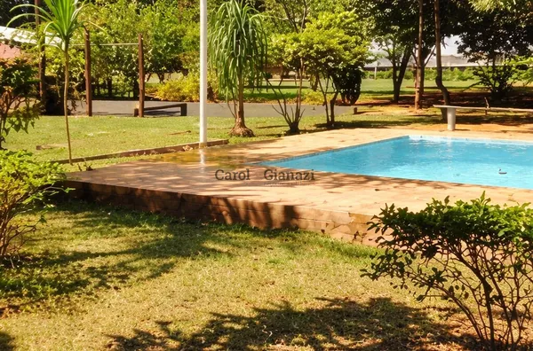 CH2474- Chácara para venda próxima ao Centro em Assis