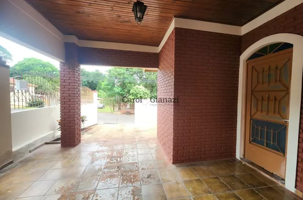 CA1024 - Casa à Venda na Vila São Jorge em Assis