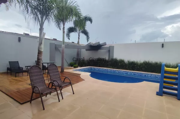 CA2459- SOBRADO DE ALTO PADRÃO NO BAIRRO SANTA CECÍLIA – ASSIS/SP