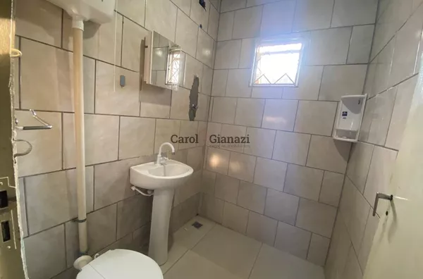 CA2238- Casa para locação próxima a rodoviária de Assis