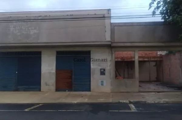 SA2470- Salão Comercial para locação na Avenida Paschoal Santilli em Assis