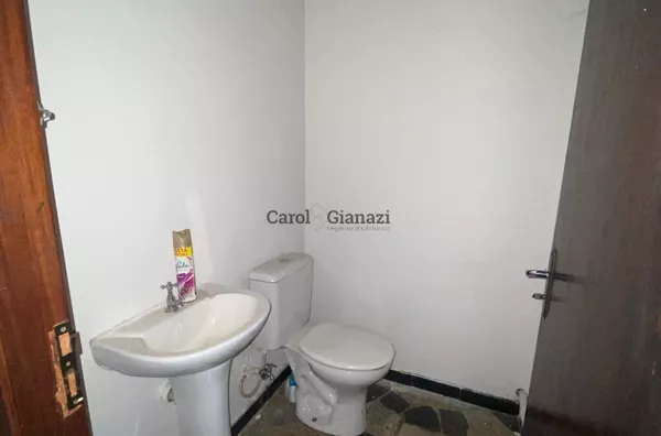 SA2143-Sala comercial na Avenida Dom Antônio em Assis