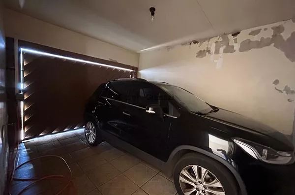 CA1614 - Casa à Venda no Centro de Assis