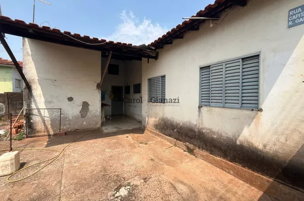 TE1556 - Terreno com casa à Venda na Vila Santa Elisa, Assis