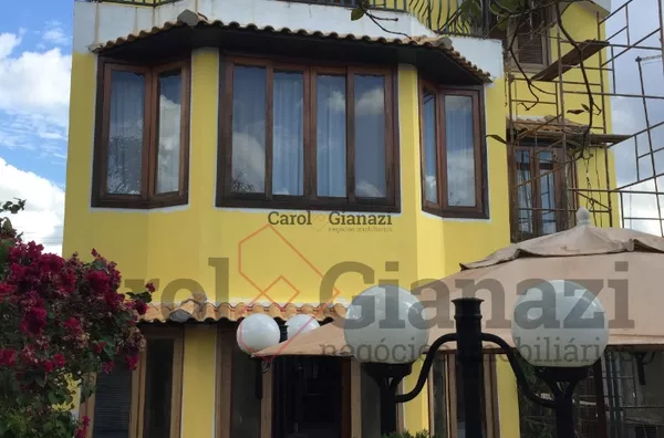 SO215 SOBRADO A VENDA NO CENTRO 