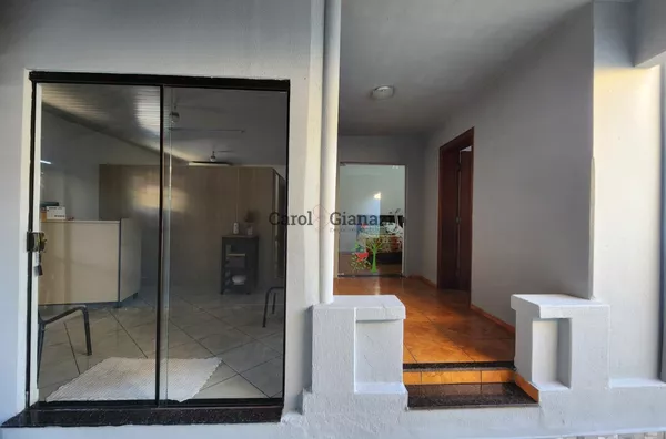 CA2205- Casa para venda na Vila Central em Assis