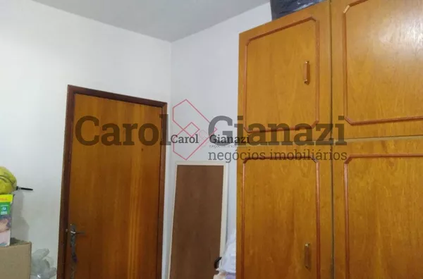 CA589 - CASA A VENDA NA VILA CENTRAL