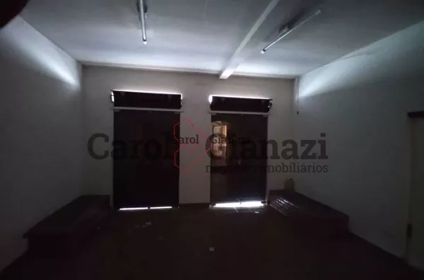 SO539 - PREDIO COMERCIAL COM RESIDENCIA NO PISO SUPERIOR