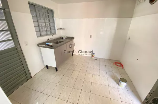 CA3165-Casa para locação na Vila Palhares em Assis