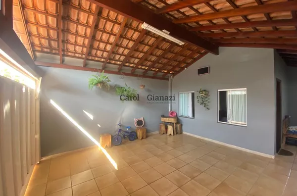 CA2075- Casa para venda no Centro em Assis