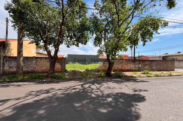 TE3148 - Terreno para venda na Vila Nova Florínea