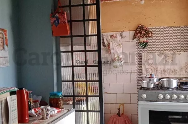 CA231 - CASA A VENDA NO CENTRO