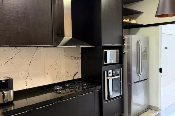 CA2336- Casa para venda no Centro de Assis