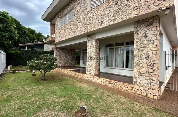 SO 1731 - Sobrado para venda no centro de  Assis