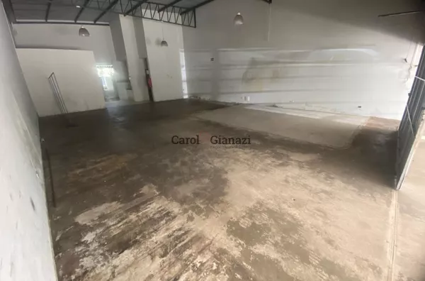 SA2477- Sala comercial para locação no Centro de Assis