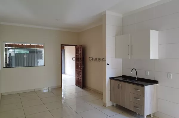 CA1596 - Casa à Venda próxima à FEMA em Assis