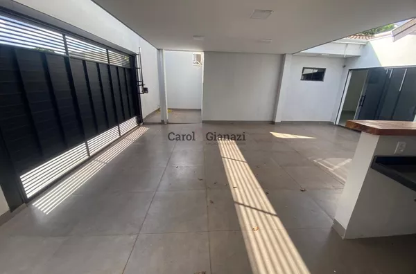 CA2737- Casa para Locação no Centro de Assis