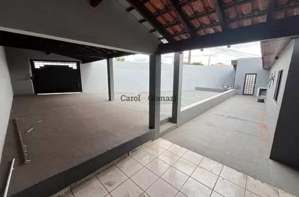 CA1646 - Casa à Venda na Cohab da Rodoviária em Assis