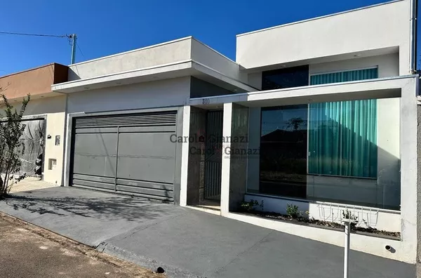 CA927 - CASA A VENDA EM PARAGUAÇU PAULISTA